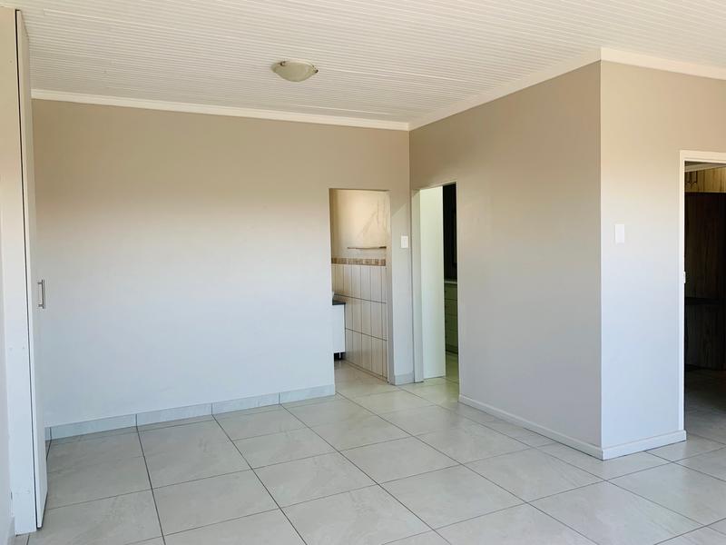 3 Bedroom Property for Sale in Wavecrest Eastern Cape